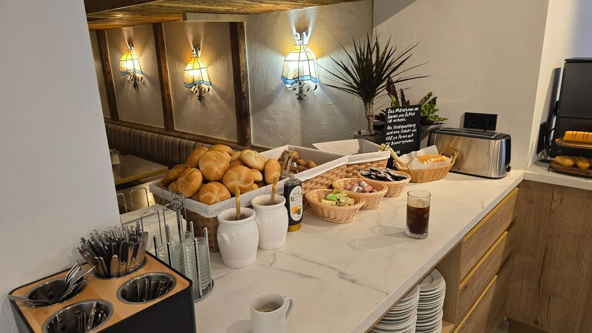 Bed & Breakfast Pension Ledererguetl - Jokercard & Parkplatz Inkl